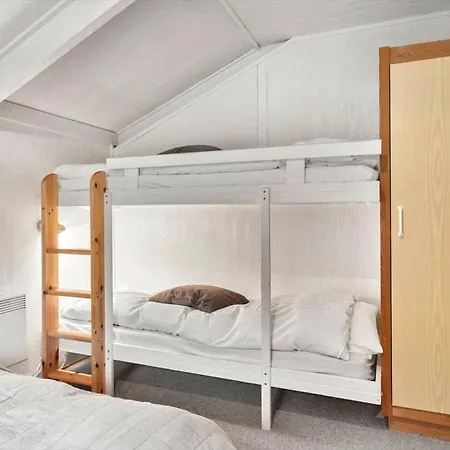 بيت للعطل Bl353-blokhus-kragebak-1 *